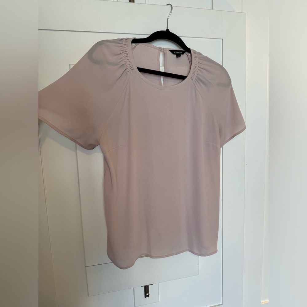 Express medium top